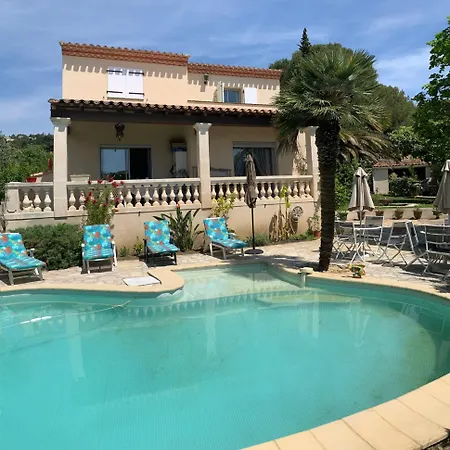 Deux Dans Proche De La *