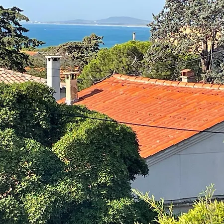 Deux Dans Proche De La *