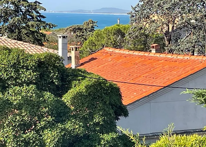 Deux Dans Proche De La *